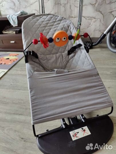 Шезлонг детский