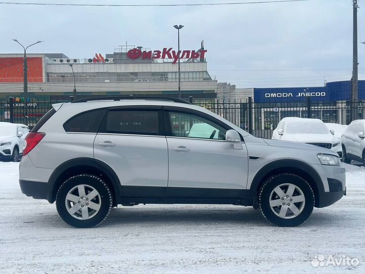 Chevrolet Captiva 2.4 AT, 2012, 219 000 км