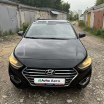 Hyundai Solaris 1.6 AT, 2017, 240 000 км, с пробегом, цена 900 000 руб.