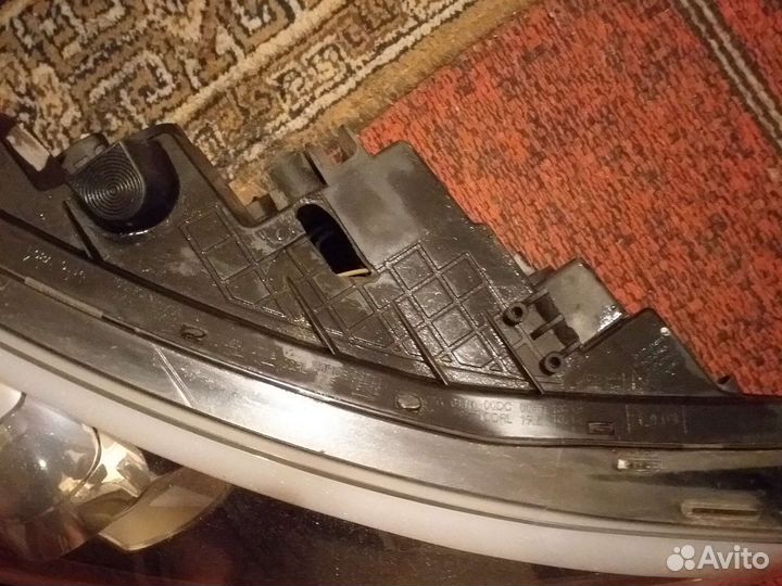 Фара Kia Cerato3