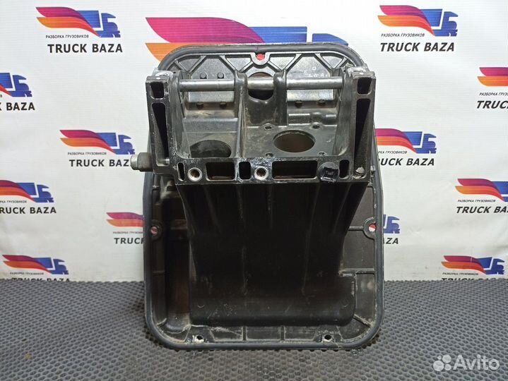 5801293771 Корпус блока педалей Iveco Stralis