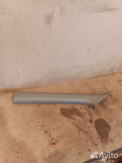 Пластик передней стойки Hyundai Solaris