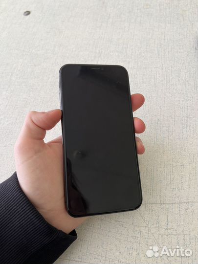 iPhone X, 64 ГБ