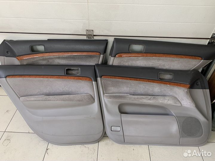 Продам дверные карты mark II кузов 110