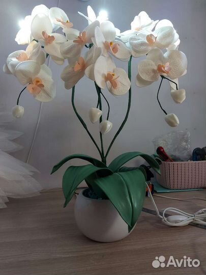 Светильник орхидея