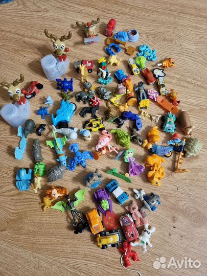 Игрушки из киндер сюрприза пакетом