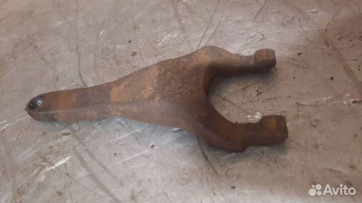 Вилка сцепления Toyota Corolla Verso 2003