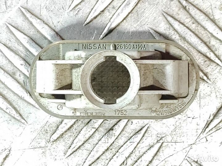 Повторитель в крыло левый Nissan Tiida c11