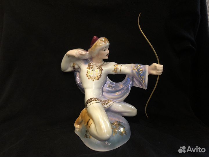 Редкая Фарфоровая Статуэтка 