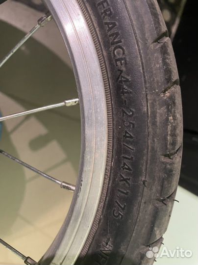 Детский велосипед четырехколесный