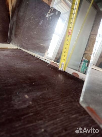 Зеркало трешина по середине