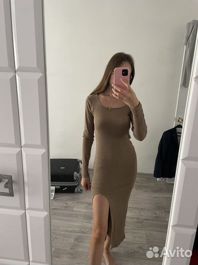 Платье в рубчик