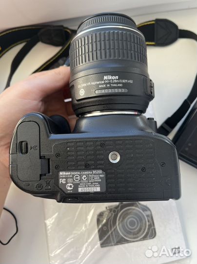 Фотоаппарат Nikon d5200 с объективом 18-55mm VR