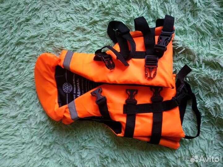 Спасательный жилет для детей