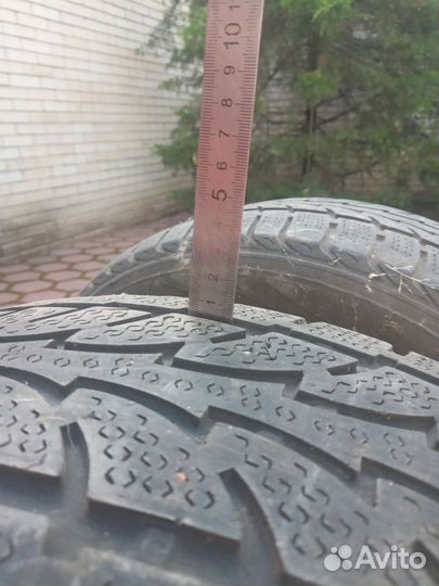 Nokian Tyres WR 235/60 R18 107V