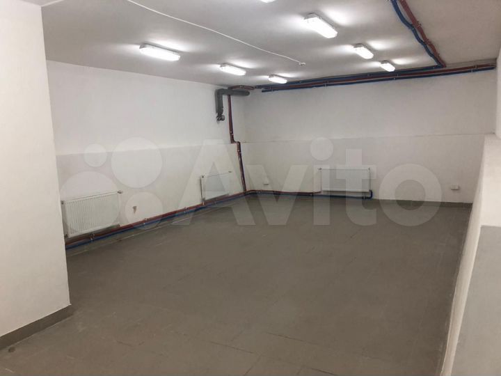 Нежилое помещение (подвал) 164,3 м²