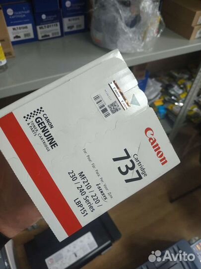 Картридж Canon 737 оригинал