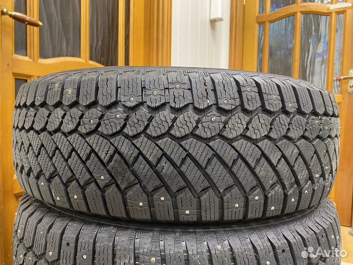 Gislaved Nord Frost 200 SUV 215/65 R16