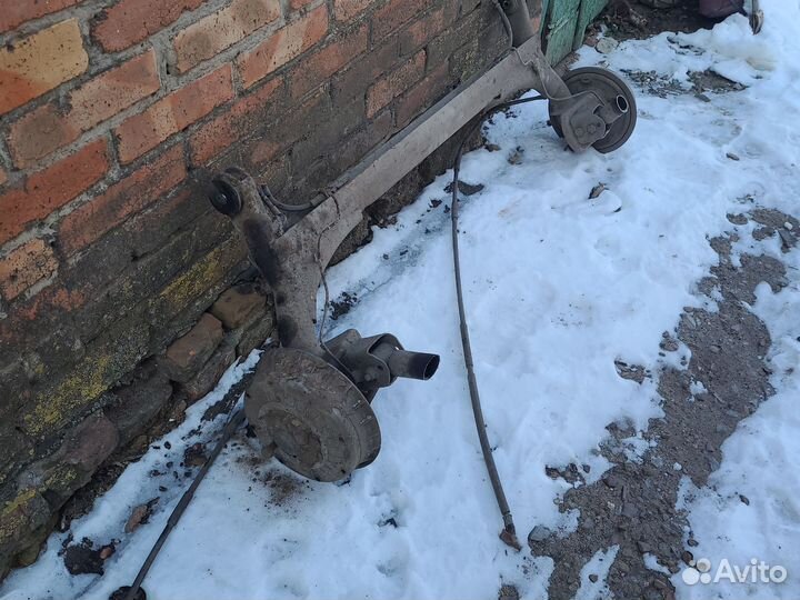 Задняя балка в сборе на ваз 2110