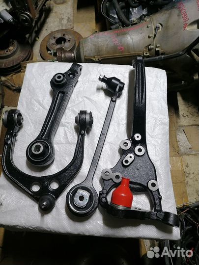 Рычаги перед правая сторона Dodge Challenger LC