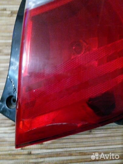 Фонарь правый задний на suzuki alto