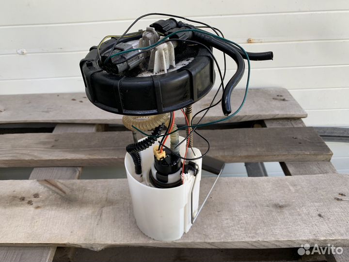 Насос топливный в сборе Nissan Qashqai J10 дизель