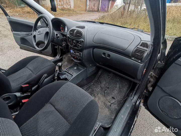 В разборе Ваз 1117 калина универсал люкс