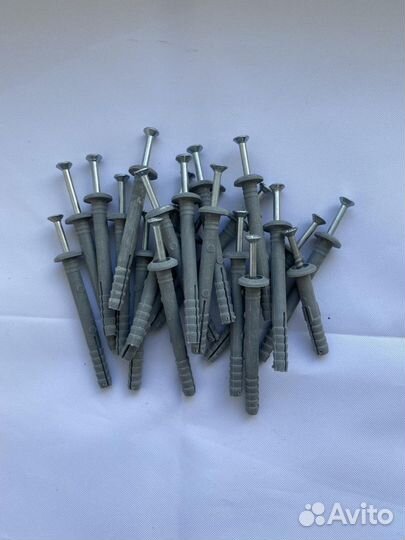 Заглушки мебельные.Фурнитура.Уголки.Конфирмат