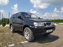 Nissan Terrano 2.4 MT, 2000, битый, 390 000 км, с пробегом, цена 580 000 руб.