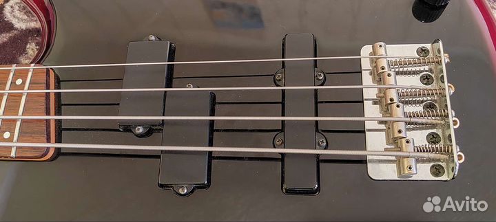 Бас гитара ibanez