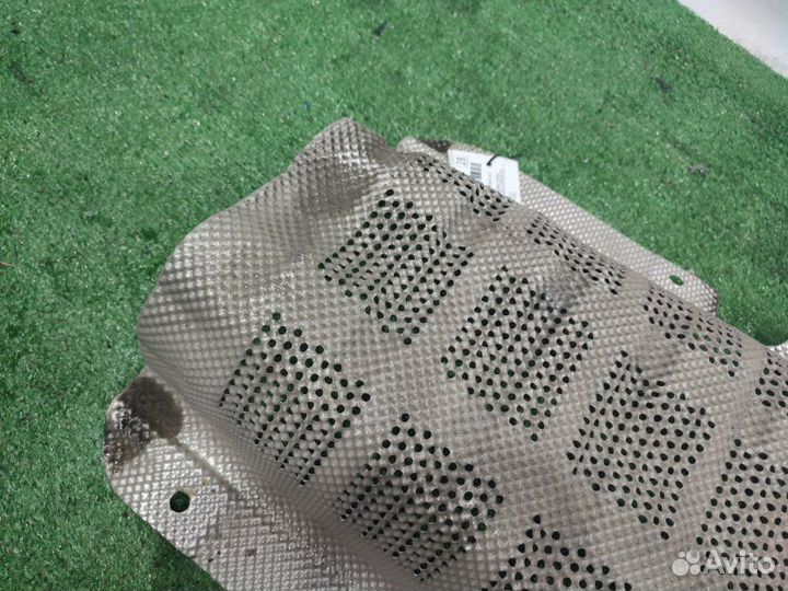 Тепловой экран Bmw 320D F30 N47D20C 2012