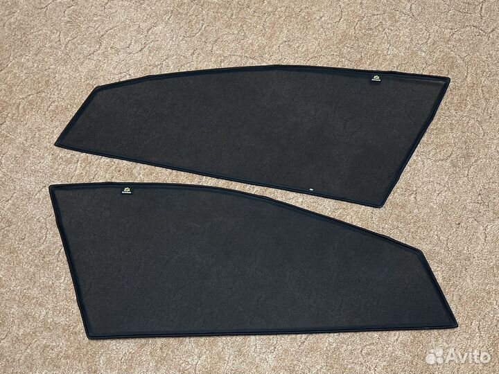 Шторки магнитные на i40