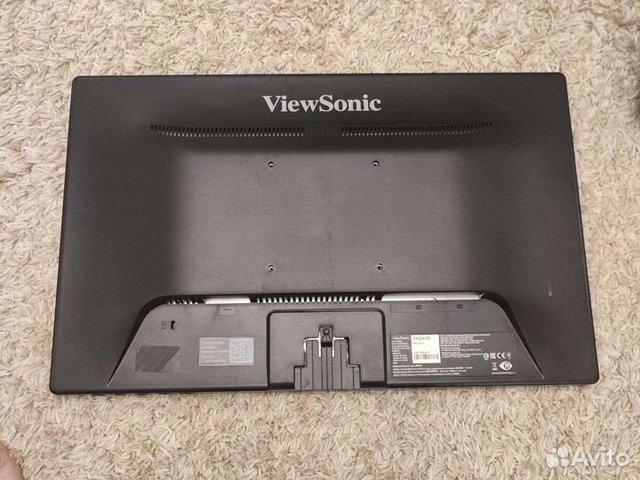 Монитор 22 дюйма