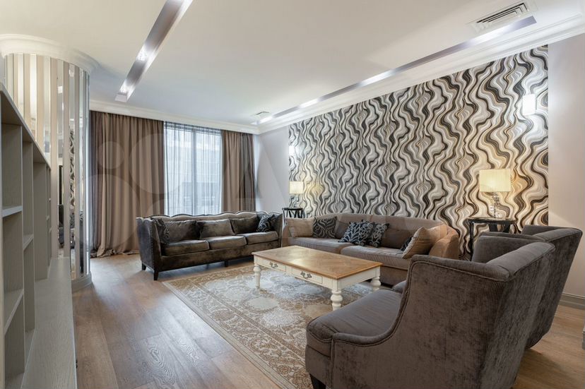 4-к. квартира, 174 м², 3/10 эт.