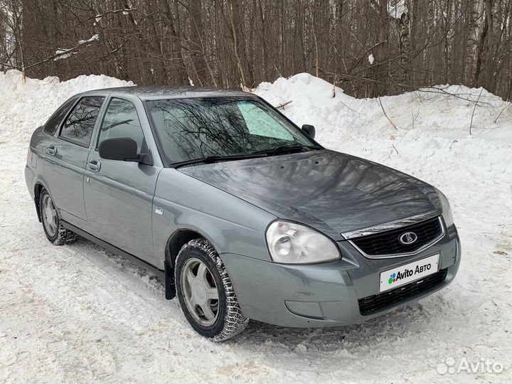 LADA Priora 1.6 МТ, 2010, 200 000 км