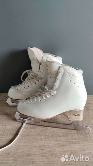 Коньки Edea Overture 235 на лезвии JW Majestic