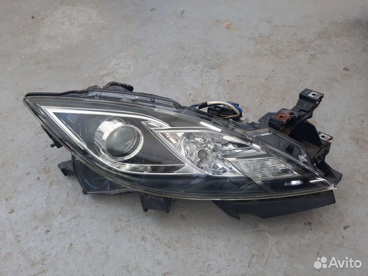 Фара передняя правая Мазда 6gh ксенон 2008г AFS