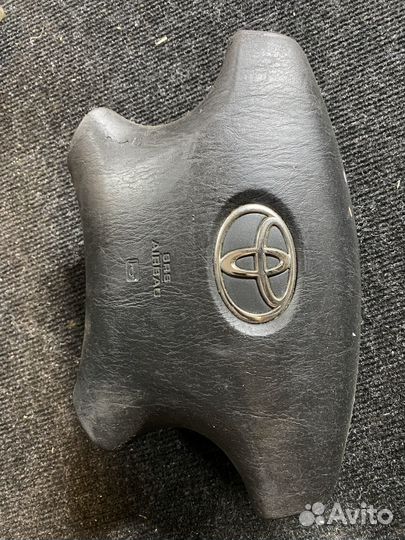 Поворотник крыло камри 30