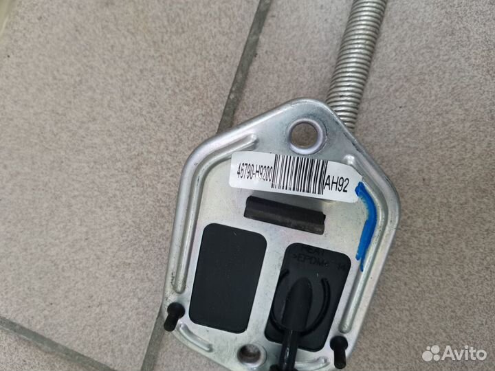 Трос АКПП Rio 4, Solaris 2 1,6 46790-H9200