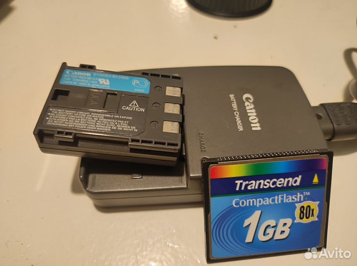 Canon eos 350d + объектив 50мм 1,8