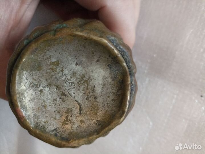 Сливочное латунный