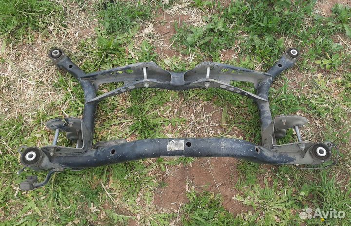 Задняя балка Пассат Б6