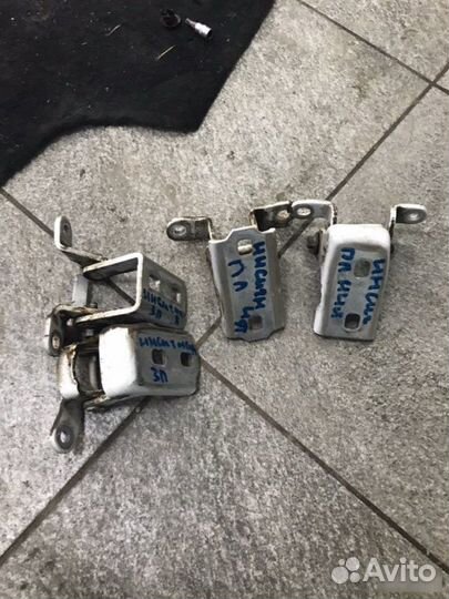 Петля двери Opel Insignia A20NHT