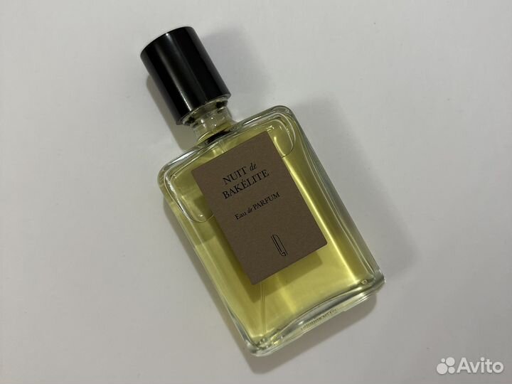 Naomi Goodsir Nuit de Bakelite распив