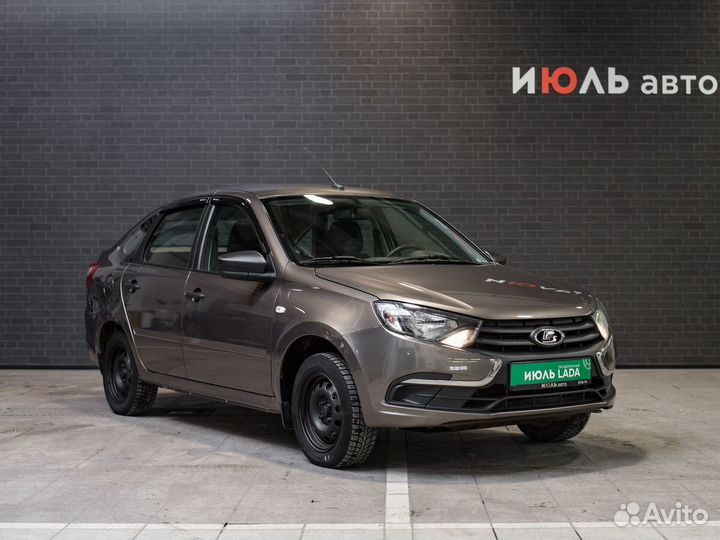 LADA Granta 1.6 МТ, 2018, 63 990 км