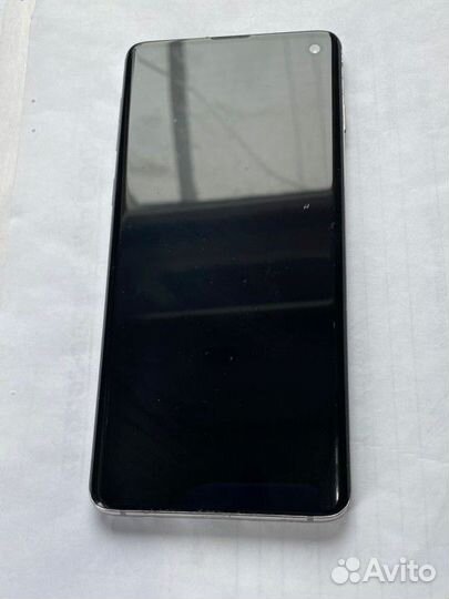 Samsung Galaxy S10, 8/128 ГБ