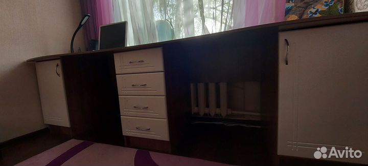 Стол компьютерный