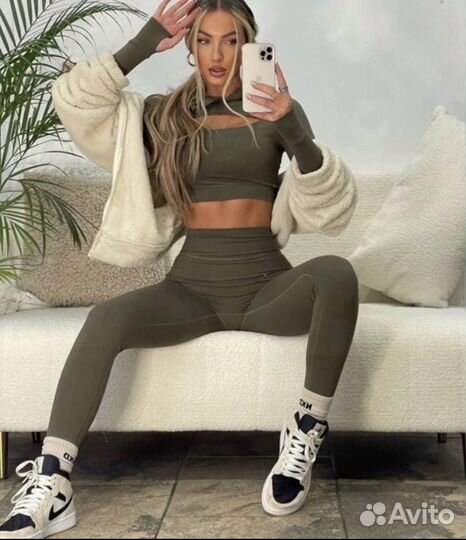 Костюм двойка для фитнеса новый