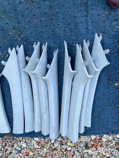 Hyundai Solaris 2 накладка стойки лобового стекла