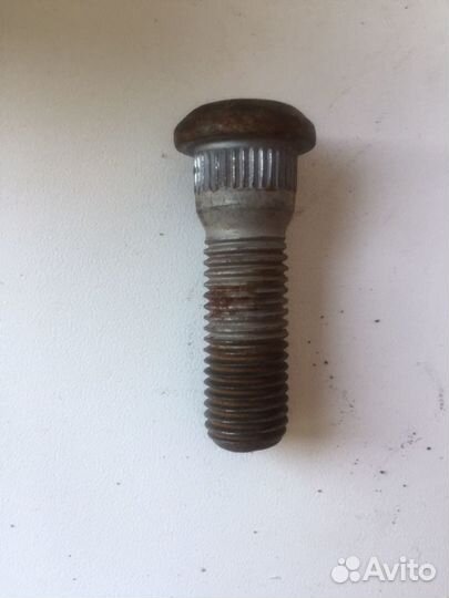 Шпильки на Колеса Тойота камри venza Япония